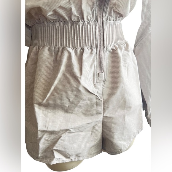 Adidas BOA Hybrid Women’s Running Romper Wind.RDY Ripstop Size XS - Picture 9 of 15
